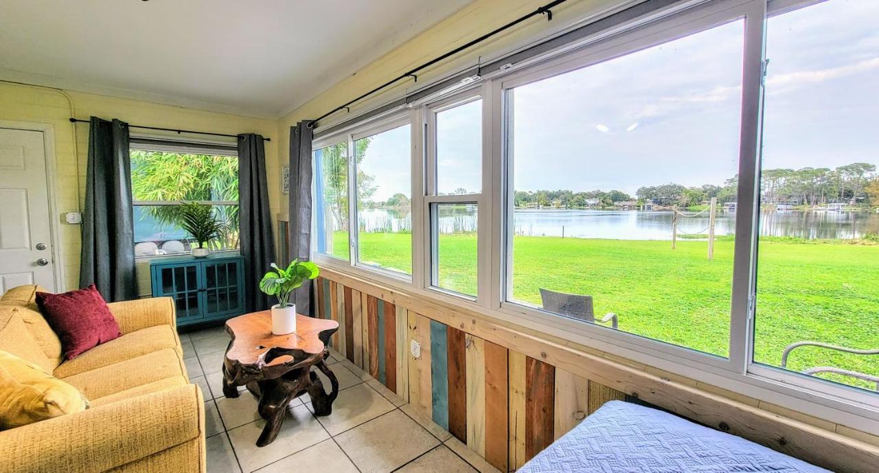 Orlando Lakefront Tiny Homes 6 Plus Month Rentals Орландо Екстериор снимка