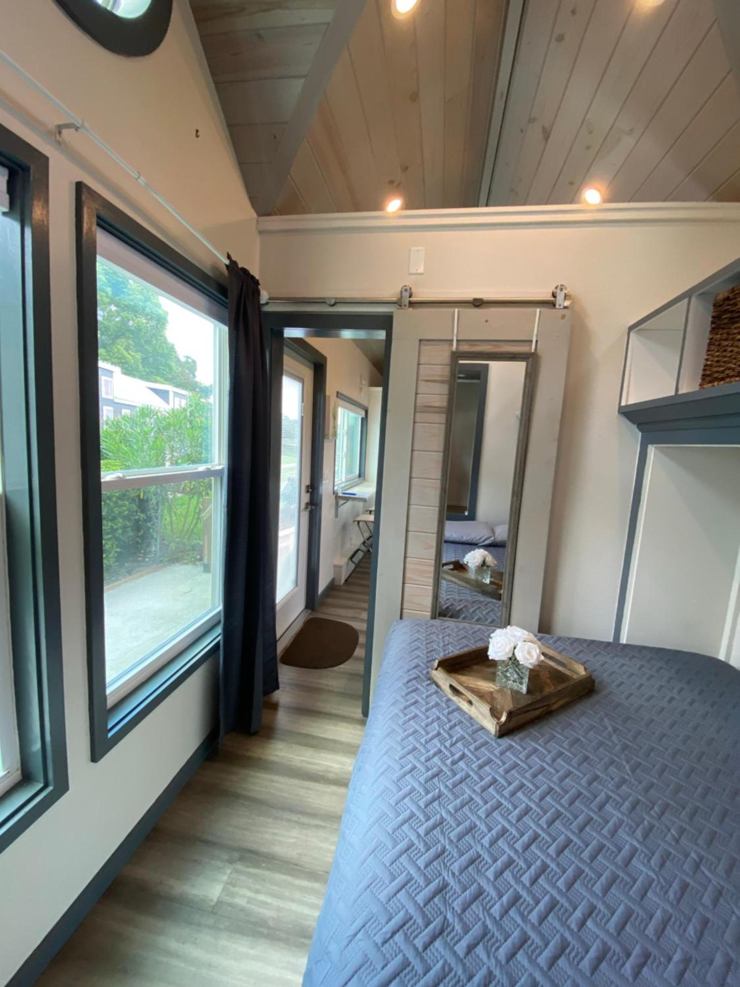 Orlando Lakefront Tiny Homes 6 Plus Month Rentals Орландо Екстериор снимка