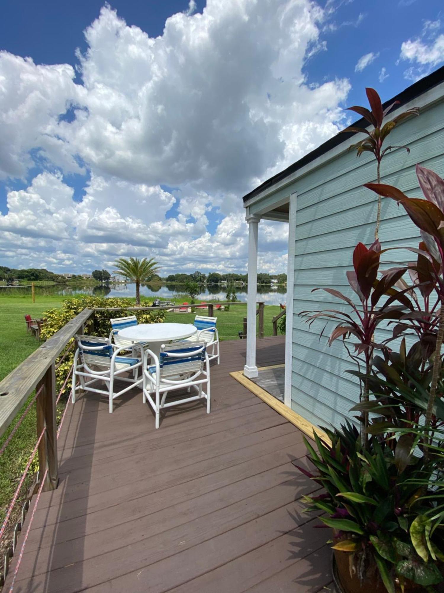 Orlando Lakefront Tiny Homes 6 Plus Month Rentals Орландо Екстериор снимка