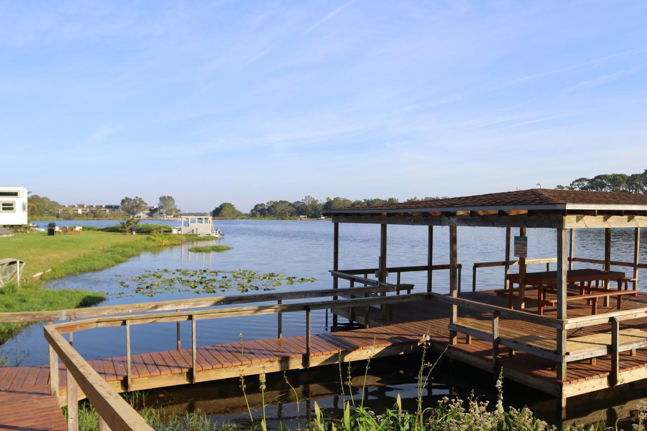 Orlando Lakefront Tiny Homes 6 Plus Month Rentals Орландо Екстериор снимка