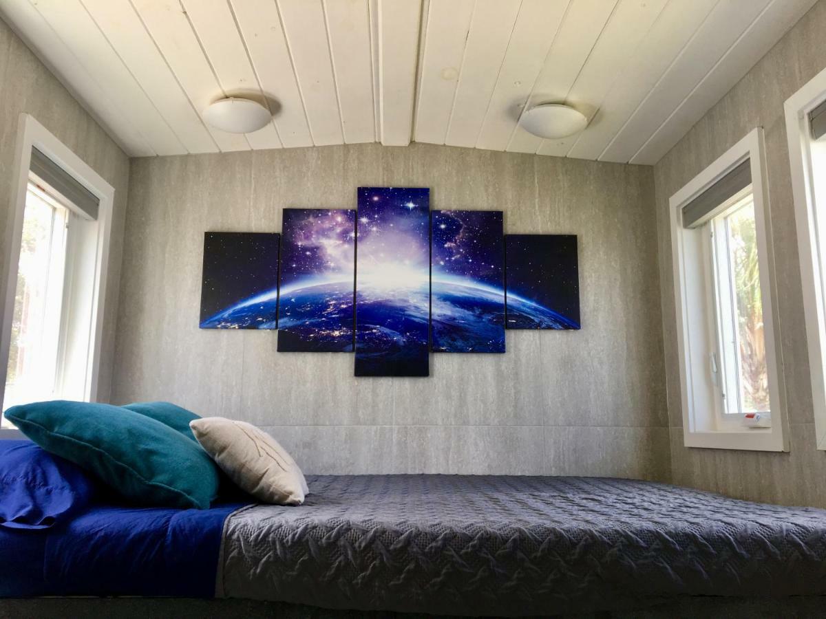 Orlando Lakefront Tiny Homes 6 Plus Month Rentals Орландо Екстериор снимка
