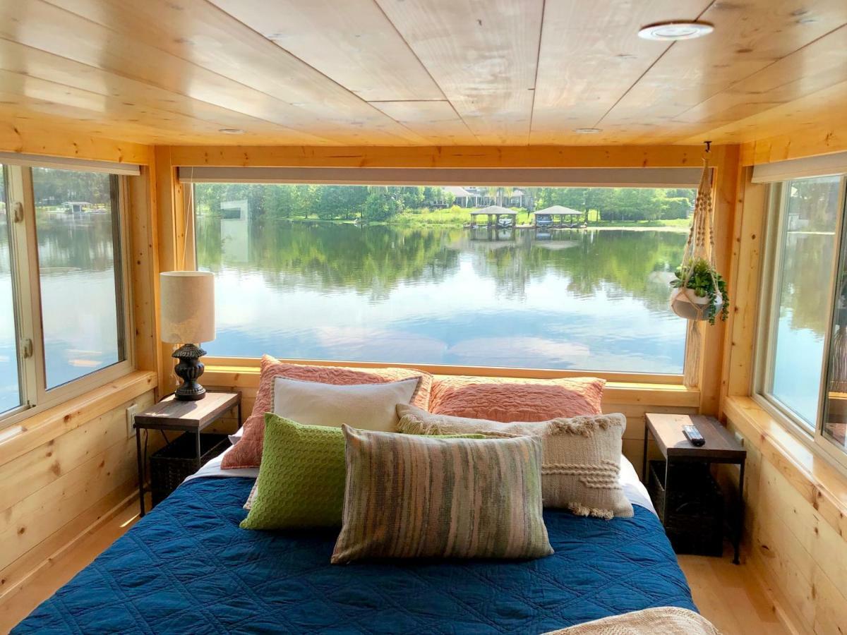 Orlando Lakefront Tiny Homes 6 Plus Month Rentals Орландо Екстериор снимка