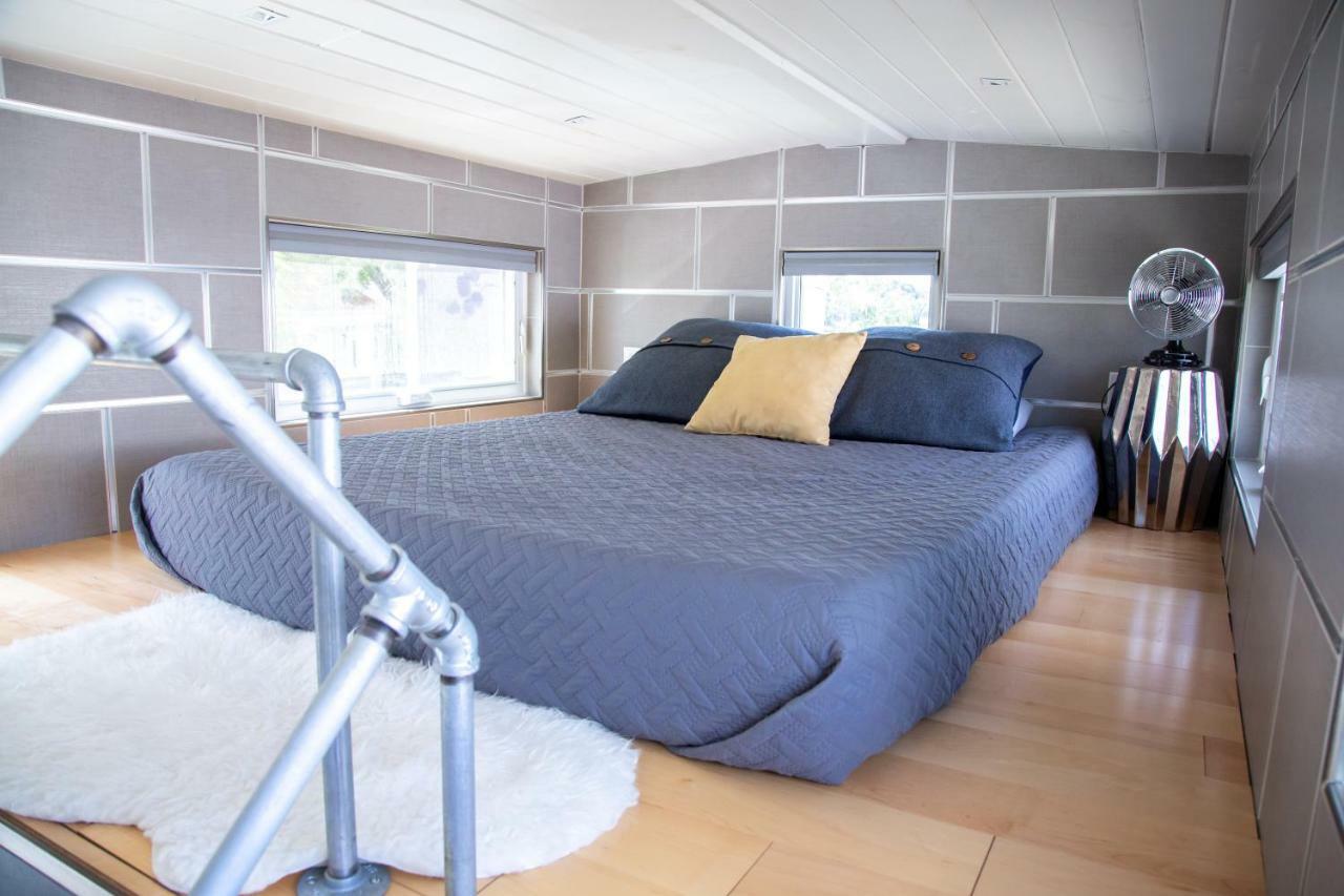 Orlando Lakefront Tiny Homes 6 Plus Month Rentals Орландо Екстериор снимка