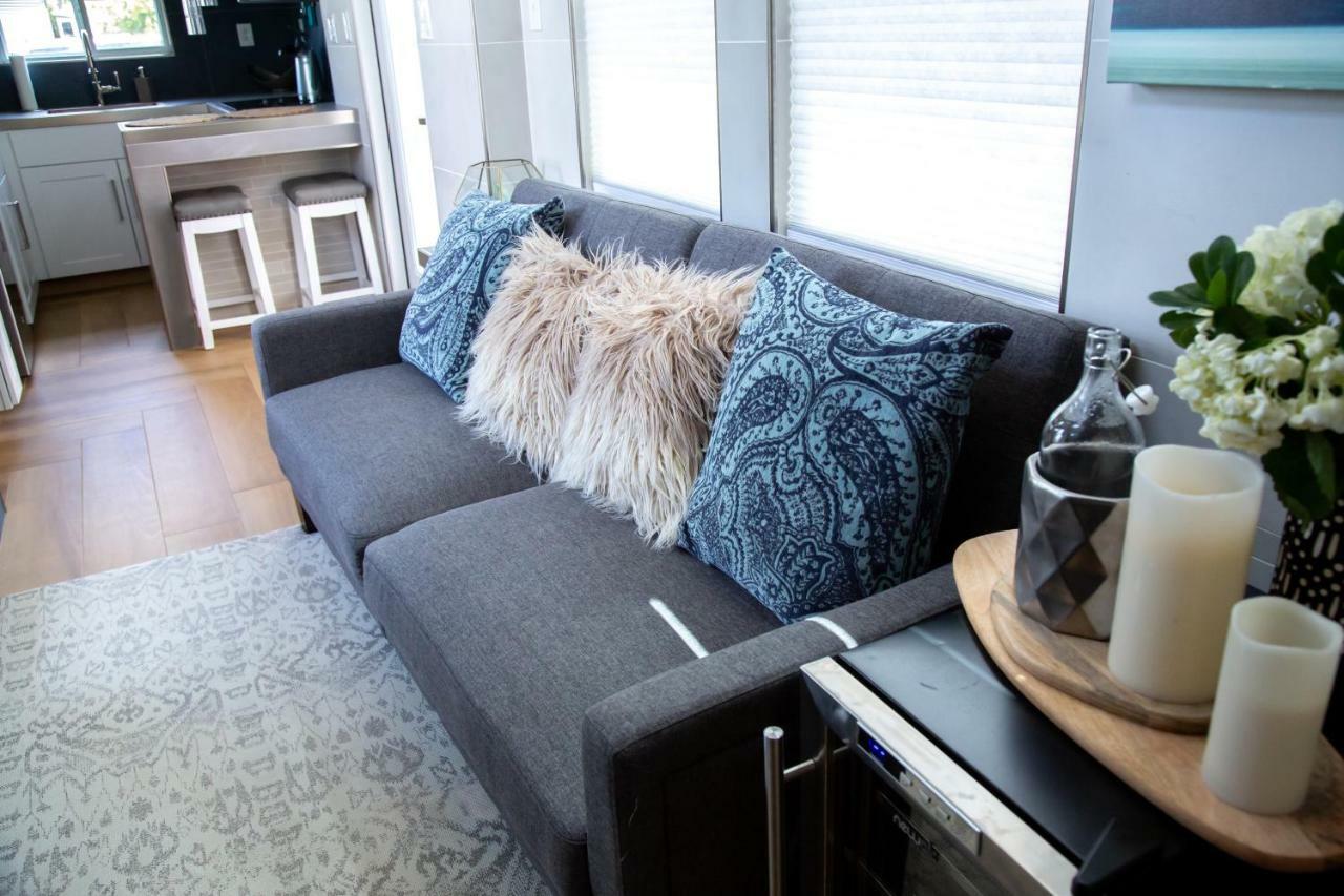 Orlando Lakefront Tiny Homes 6 Plus Month Rentals Орландо Екстериор снимка
