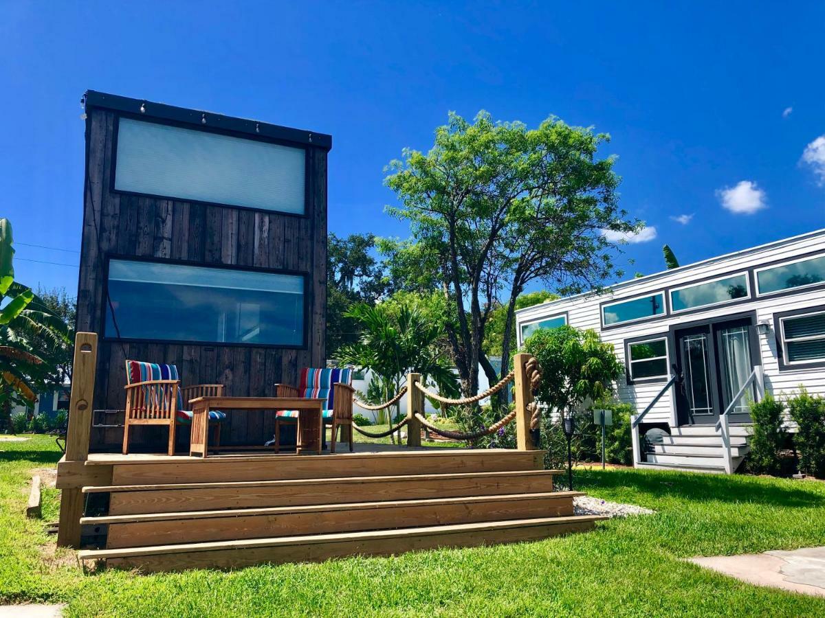 Orlando Lakefront Tiny Homes 6 Plus Month Rentals Орландо Екстериор снимка